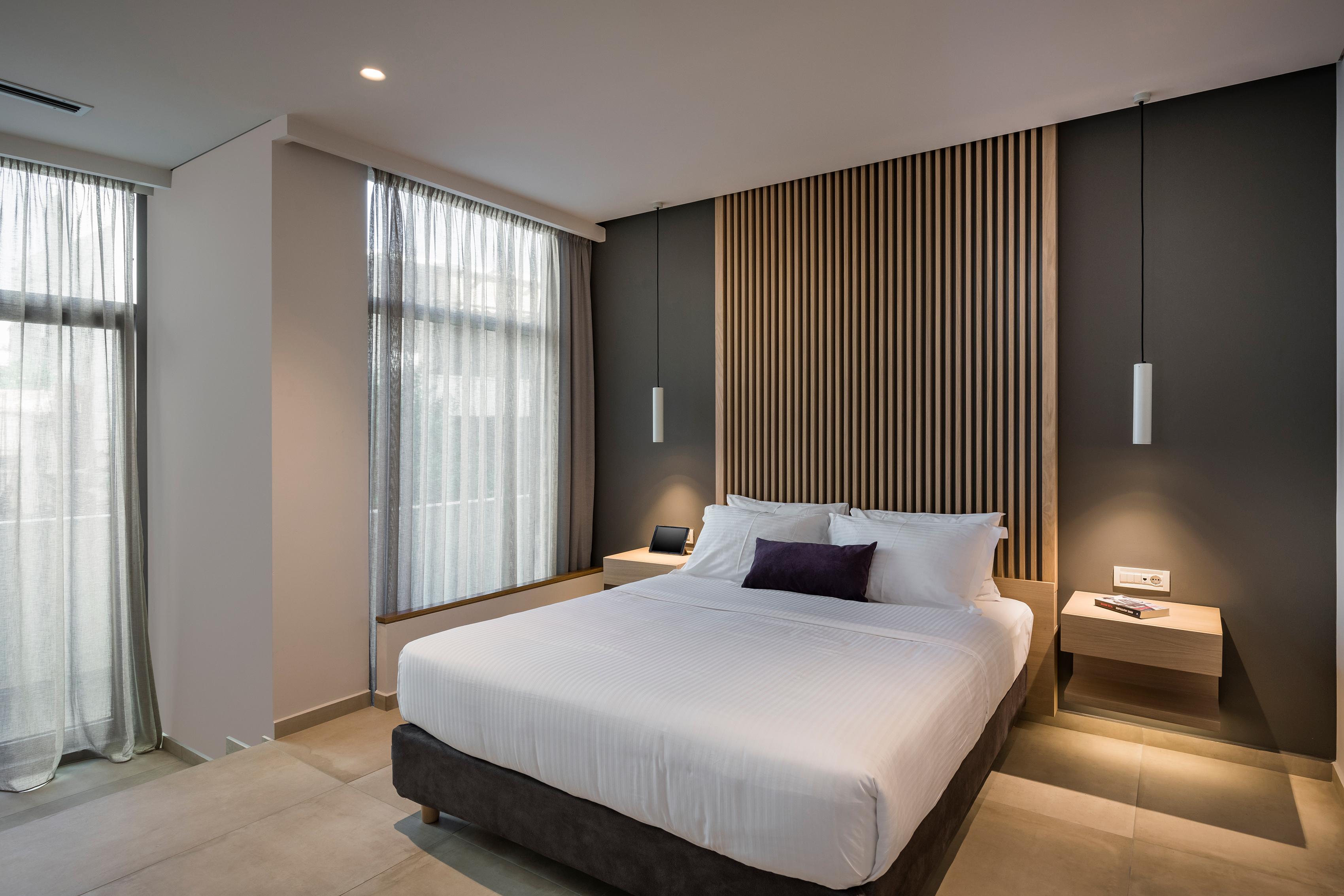 Trianon Luxury & Hania