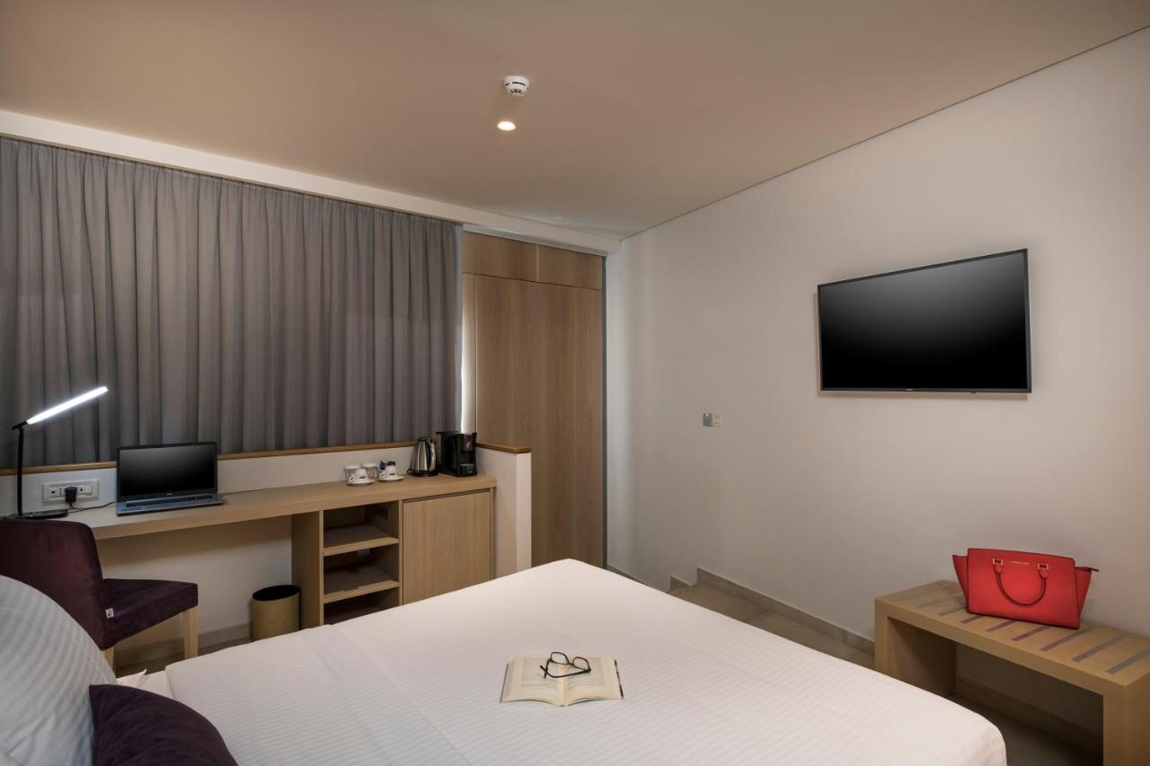 Trianon Luxury & 4* Hania